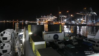 Menyeberangi 2 Benua Hanya dalam Waktu 1,5 Jam