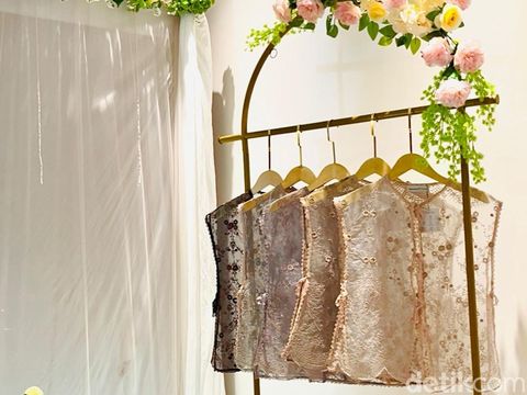 Amarestola Rilis Koleksi Vest Cantik Amarestola Rilis Koleksi Vest Cantik
