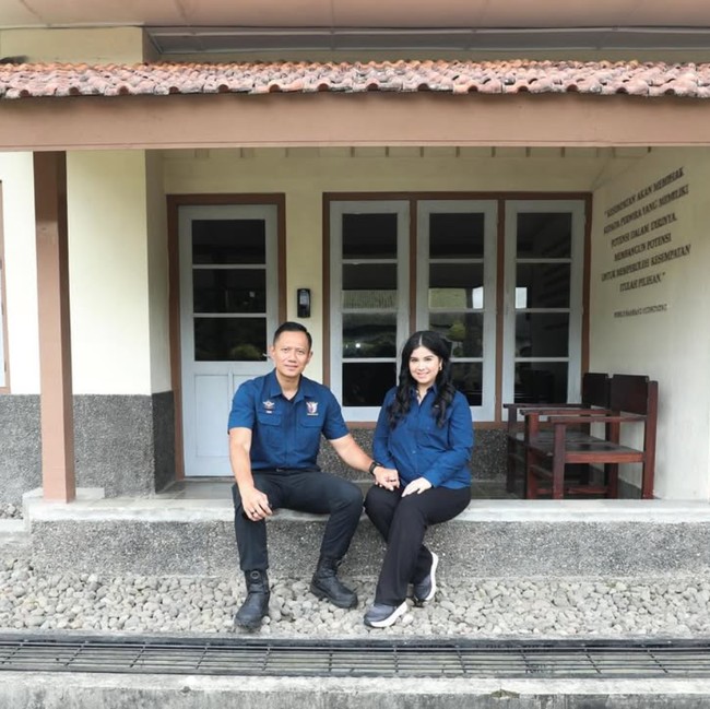 Annisa Pohan Dampingi Suami di Reuni Perak AKABRI 2000, Perutnya Jadi Sorotan