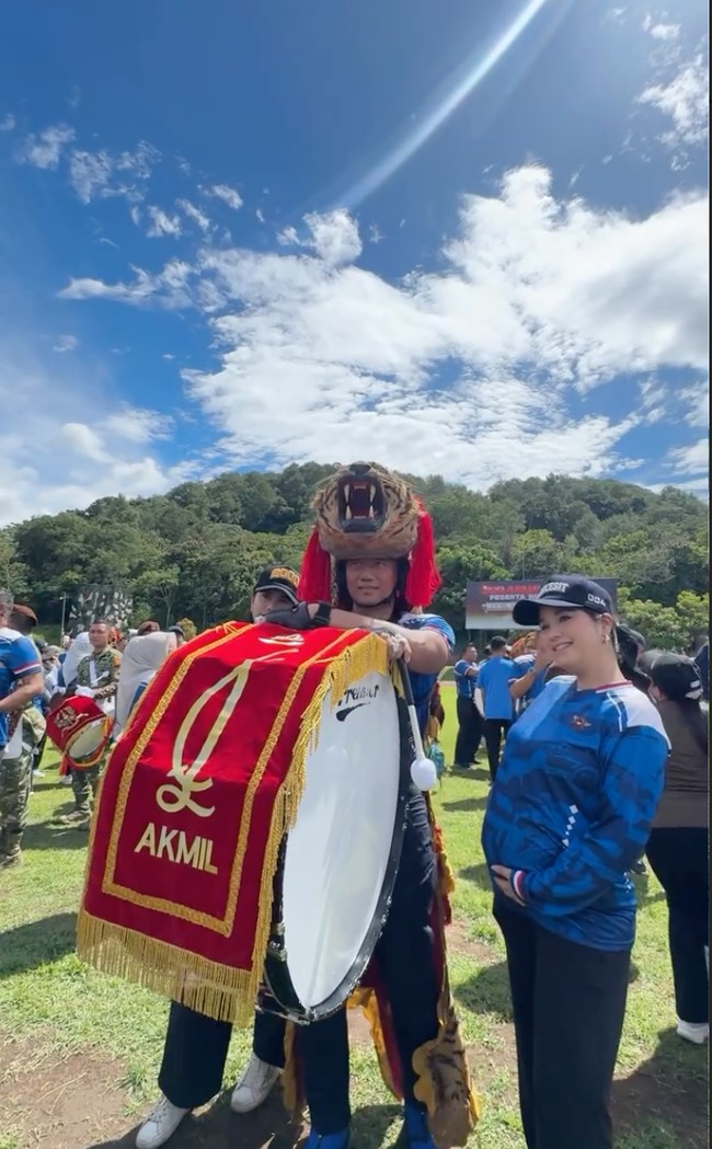 Dalam salah satu video yang diunggah terlihat Annisa berpose dengan memamerkan perutnya yang sudah semakin besar. Foto: Instagram/@agusyudhoyono