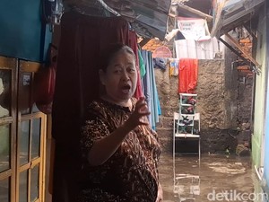 Cerita Warga Warakas Rumahnya Porak Poranda Saat Banjir: Kulkas Tengkurap