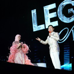 Aksi Cakra Khan di Konser Siti Nurhaliza