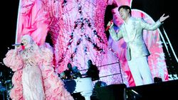 Aksi Cakra Khan di Konser Siti Nurhaliza