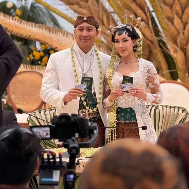 Detail Dekorasi Pernikahan Mewah Anak Tommy Soeharto Terinspirasi Filosofi Padi