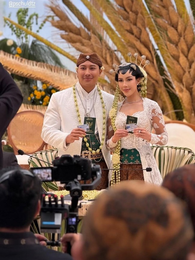 Detail Dekorasi Pernikahan Mewah Anak Tommy Soeharto Terinspirasi Filosofi Padi