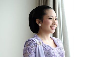 5 Potret Cantik Aya Hutami, Anak Tommy Soeharto di Pernikahan Sang Kakak