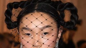 Video: Gothic hingga Barbie, Ini Inspirasi Makeup Selebriti di Golden Globes