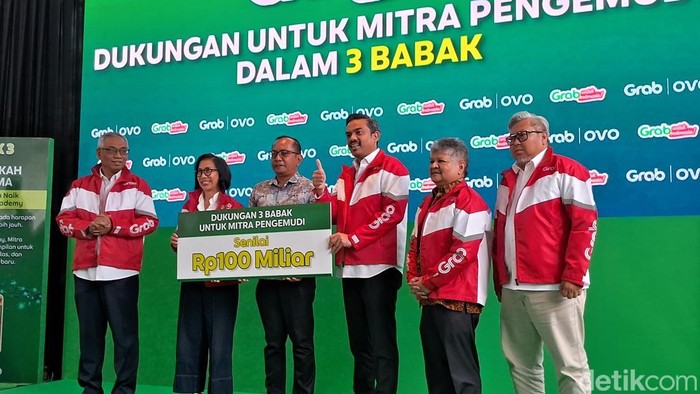 Grab Kucurkan Rp 100 M Bayar Iuran BPJS Ketenagakerjaan-Bonus Hari Raya Ojol