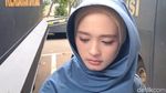 Inara Rusli Vs Hujatan Netizen