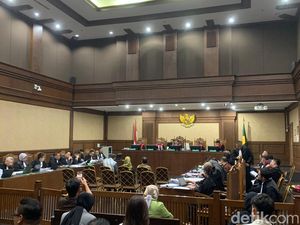 Saksi Ungkap Ucapan Jurist Tan soal Revenue 30% Pengadaan Chromebook