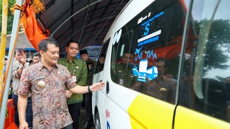 Hore, Kini Ada Bus Perintis di Karimunjawa, Cek Rute dan Tarifnya di Sini!