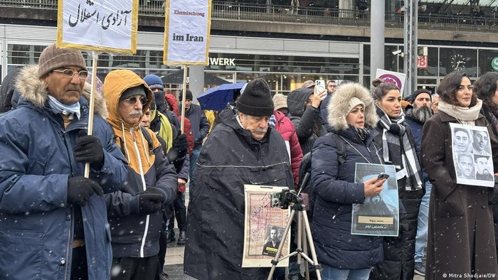 Kecam Penindasan di Teheran, Kanselir Jerman: Kepemimpinan Iran Lemah