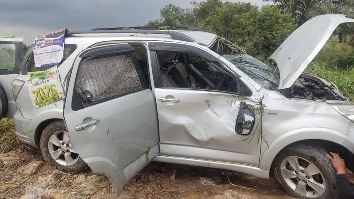 Mobil Tenggelam di Kanal Pelalawan Riau, Sopir dan Penumpang Tewas
