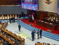 Video DPR Lantik Bias Layar, Gantikan Mukhtarudin yang Jadi Menteri P2MI