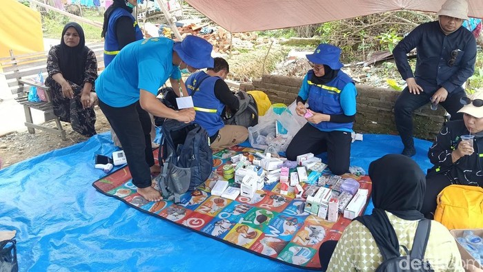 Perjuangan Relawan Nakes Menembus Wilayah Terisolir, Sebulan Pasca Banjir Aceh