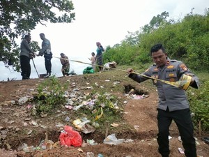 Polisi Tutup Tambang Emas Ilegal di Lombok Tengah, 3 Penambang Terluka