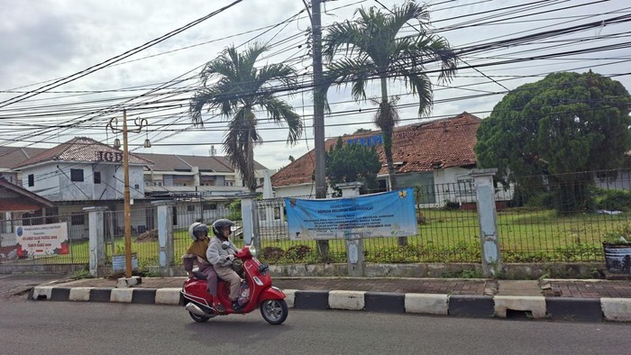 RS Harapan, Jl. Pemuda, Pancoran Mas, Kota Depok, Jawa Barat.