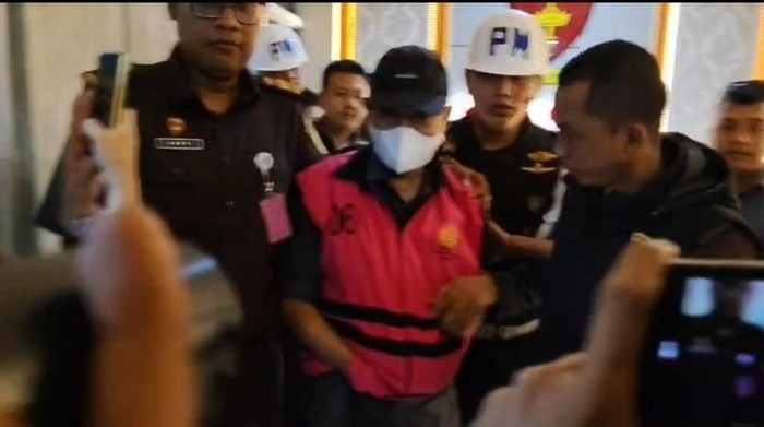Sekretaris DPRD Kabupaten Lampung Utara ditahan Kejati Lampung atas kasus dugaan korupsi anggaran