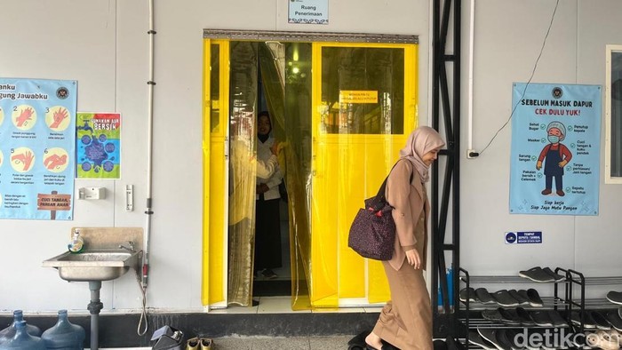SPPG Yayasan Bina Bangsa Semarang 03 Ponpes Al Hidayah saat diperiksa tim dari Kemenkes