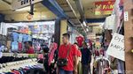 Warga Mulai Berburu Gamis Rompi di Pasar Kapasan Surabaya Jelang Lebaran 2026