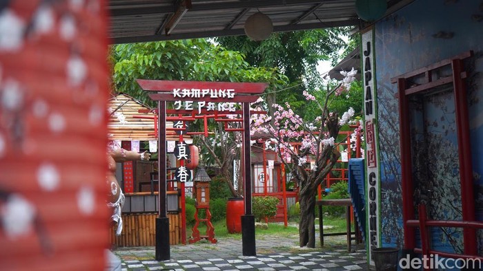 Wisata tematik Kampung Jepang di Banjar Sugihan Surabaya
