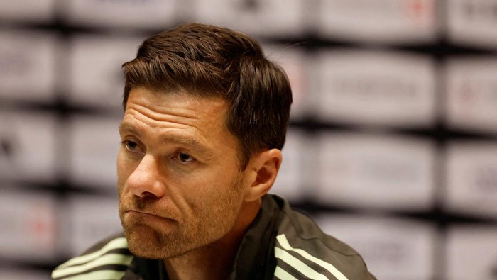FILE PHOTO: Soccer Football - Spanish Super Cup - Final - Real Madrid Press Conference - King Abdullah Sport City Stadium, Jeddah, Saudi Arabia - January 10, 2026 Real Madrid coach Xabi Alonso during the press conference REUTERS/Vincent West/File Photo