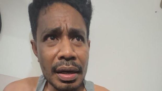 Badan Narkotika Nasional (BNN) menangkap 2 orang terkait kasus penyalahgunaan narkoba jenis sabu, ganja, dan ketamine di wilayah Kedaung Kali Angke, Cengkareng, Jakarta Barat (Jakbar). Penangkapan berawal dari informasi warga peredaran narkoba di wilayah tersebut.