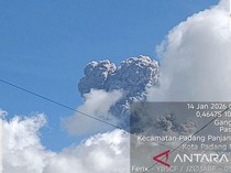 Gunung Marapi di Sumbar Erupsi Pagi Ini, Tinggi Kolom Abu Capai 1,6 Km