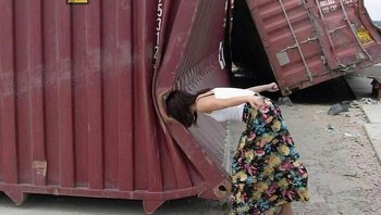 Begitu perkasanya kepala perempuan ini... Foto: Boredpanda