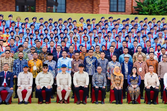 Gubernur Khofifah di peresmian SMA Taruna Nusantara Malang