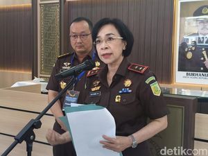 Video: Buron Kejari Surabaya Kasus Kredit Fiktif Rp 1,4 M Ditangkap di Bali
