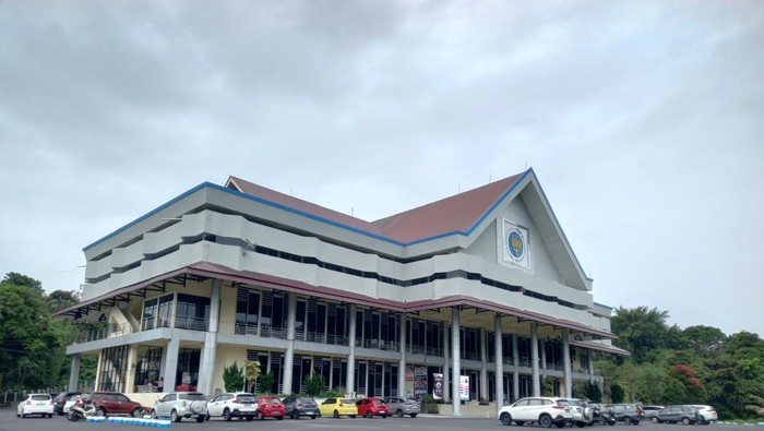 Kampus Universitas Negeri Manado (Unima).