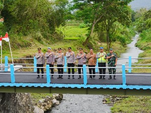 Ini Daftar 19 Jembatan Merah Putih Presisi di Jateng yang Diresmikan Kapolri