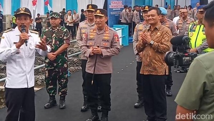 Kapolri Resmikan 19 Jembatan Merah Putih Presisi di Jateng