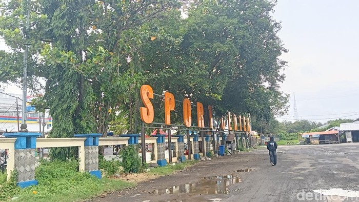 Kondisi Sport Center Indramayu.