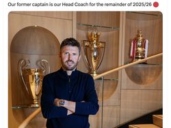 Michael Carrick Kembali Latih Manchester United, Netizen Penasaran