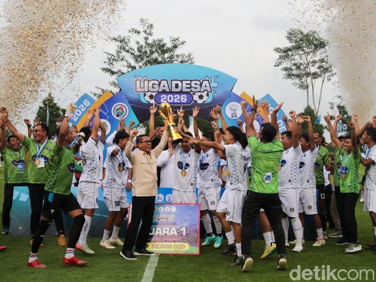 Mendes Yandri Susanto Dorong Sepakbola Tumbuh dari Desa