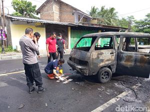 Sopir Carry Angkut BBM Terbakar Dekat SPBU Borobudur Magelang Menghilang
