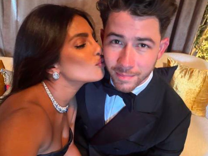 Nick Jonas dan Priyanka Chopra