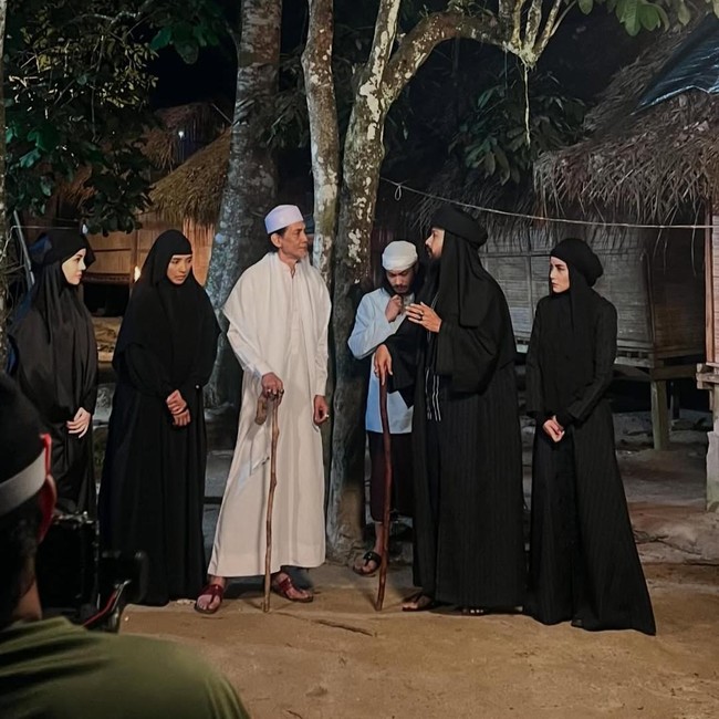 Campur Aduk Perasaan Olla Ramlan Syuting Walid di Pelosok Hutan