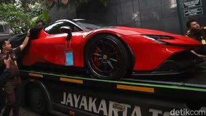 Penampakan Ferrari-Harley Davidson Barang Bukti Kasus Suap Vonis Lepas Migor