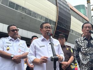 Pemprov DKI Habiskan Rp 102 M Bongkar Tiang Monorel-Tata Rasuna Said