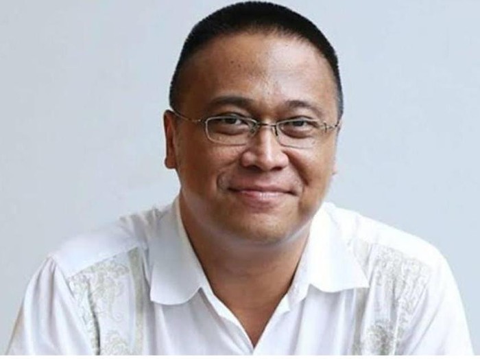 Rudi Soedjarwo Siapkan Proyek Film Baru Lagi Bareng Denny Siregar