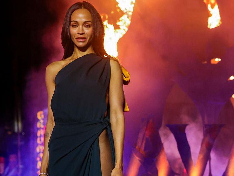 Foto: Zoe Saldana yang Geser Scarlett Johansson, Pemain Film Bergaji Tinggi