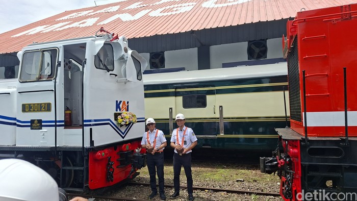 Balai Yasa Manggarai menjadi saksi bisu kembalinya kejayaan kereta api masa lalu. Dalam acara 