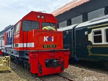 Nostalgia, Lokomotif Lawas D301 dan BB306 Kembali Berbalut Livery Lawas