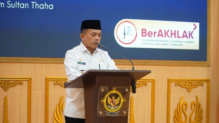 Gubernur Jambi Al Haris