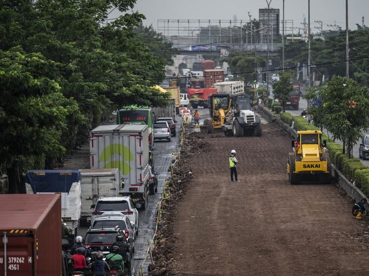 Hadapi Banjir Rob, Jalan Pantura Kaligawe Mulai Ditinggikan