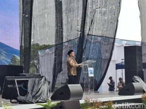 Doa untuk Korban Bencana Menggema di Puncak Peringatan Hari Desa
