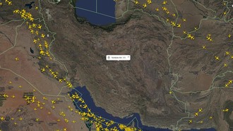 Pesawat Komersil Mulai Terbang Kembali di Iran